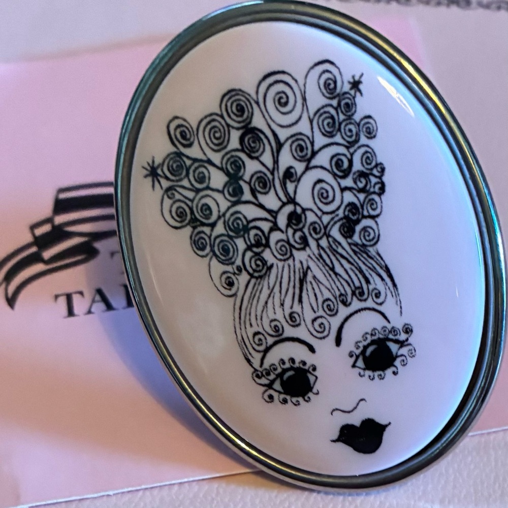 Tarina Tarantino Ring